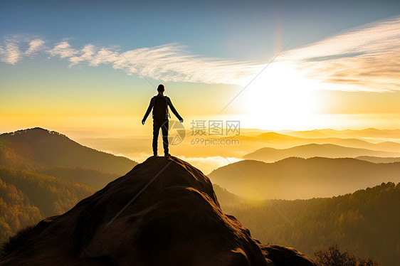 登顶夕阳壮丽山川图片