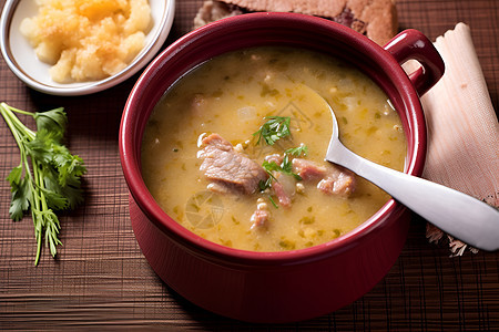 一碗温暖的炖汤背景图片