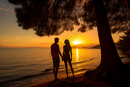 日落时海边的情侣背景图片