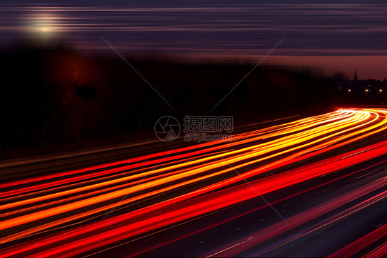 夜幕下的高速公路图片