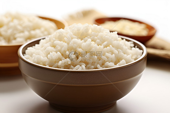 营养丰富的大米米饭图片