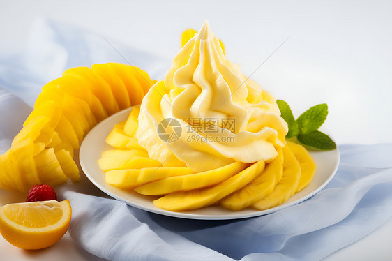 水果盘上的柠檬图片