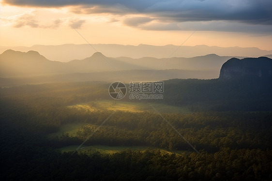 高山峡谷图片