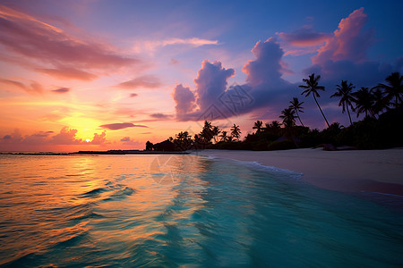 夕阳下的岛屿图片