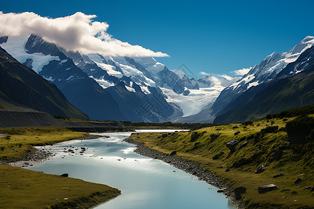 悠然飘逸的山谷背景图片