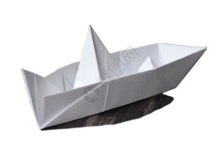 白色的折纸船背景图片
