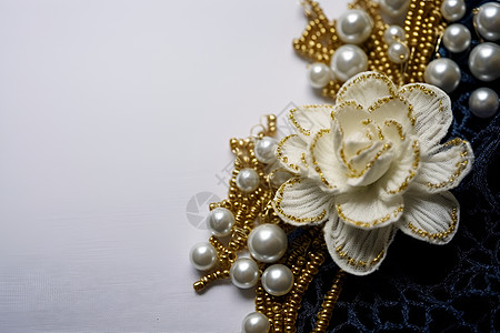 复古花饰镶有珍珠和珠子的花饰背景