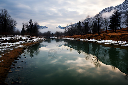 冬季山川湖泊的美丽景观图片