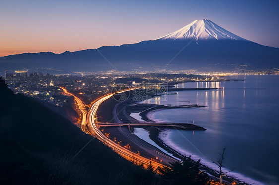 美丽壮观的富士山景观图片