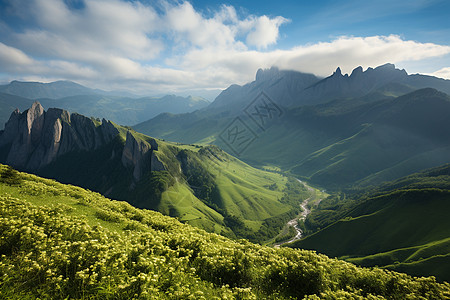 美丽的绿色群山图片