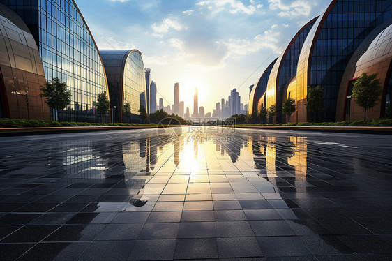 夕阳下的城市建筑景观图片