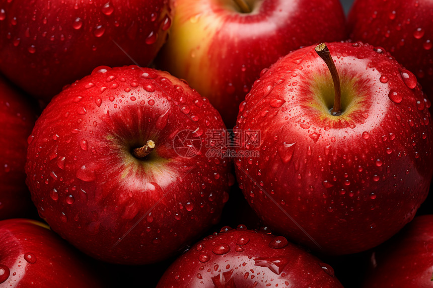 新鲜的红苹果图片