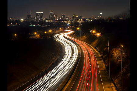 夜晚繁忙的公路背景图片