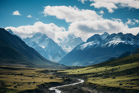 山水如画的山谷景观背景图片