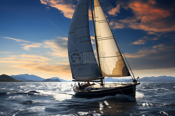 海洋中行驶的帆船图片