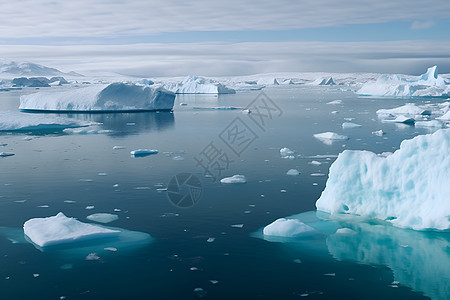 海洋中漂浮着的冰川背景图片