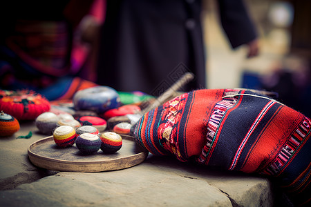 传统民族习俗的民族织物图片