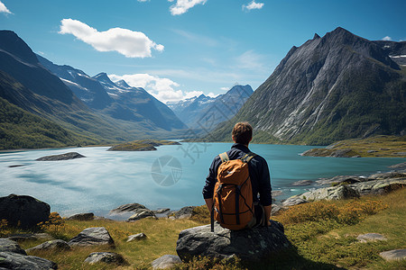 旅游男山上的背包男背景