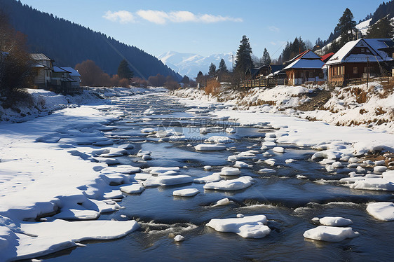 冰雪山林中的河流图片