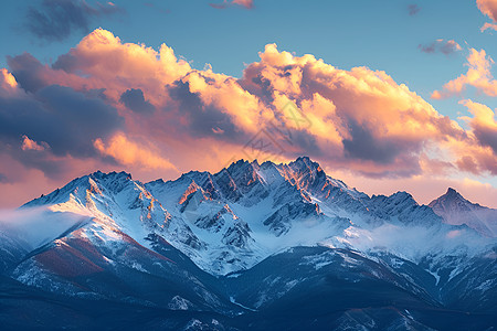 冰雪覆盖的山巅背景