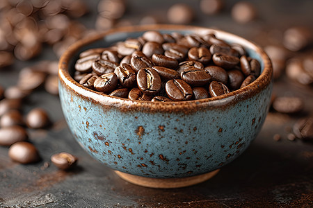 碗中可口的咖啡豆图片