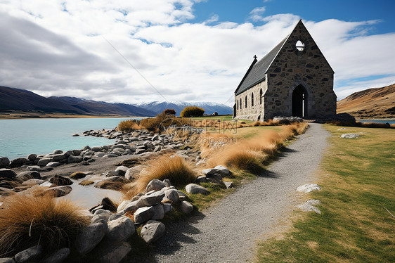 平静的岛屿教堂图片
