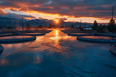 日落下的污水处理厂图片