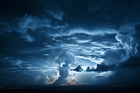 夜晚云层暴风雨即将来临背景