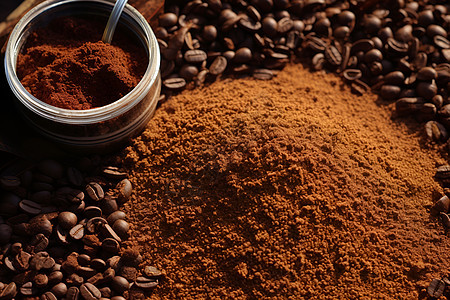 咖啡粉与咖啡豆的对比图片