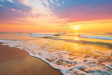 七彩天空日出海滩上的浪花背景