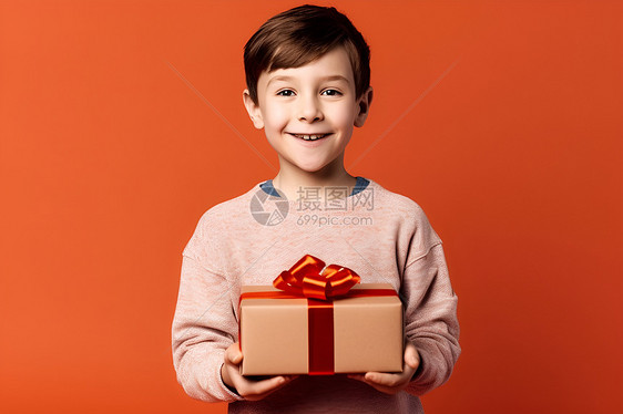 可爱的男孩送礼物图片