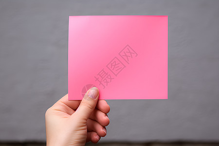一张粉红色的便签条图片