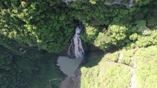 航拍大自然高山瀑布流水 视频素材
