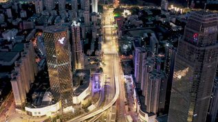 航拍疫情时的武汉城市夜景视频素材