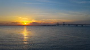 4k青岛跨海大桥超美日落视频素材