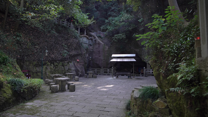 杭州宝石山金鼓洞景区4k视频红蓝宝石mp4