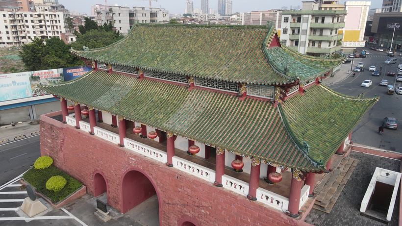东莞西城楼城门航拍