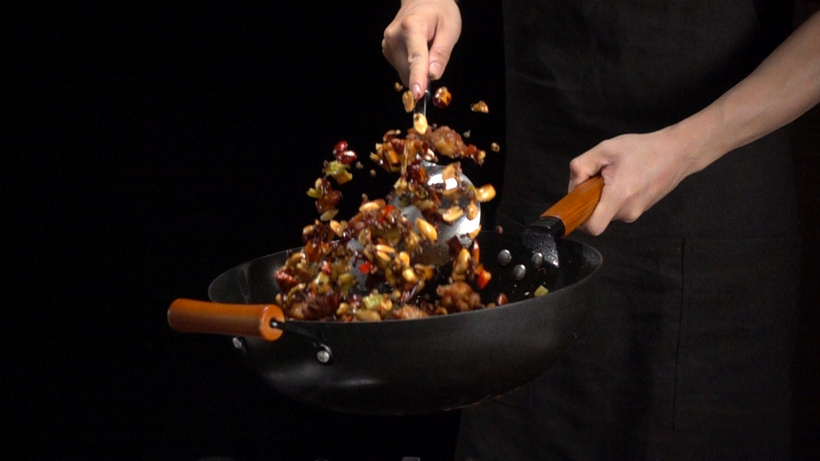 升格颠勺炒菜动作复名mp4