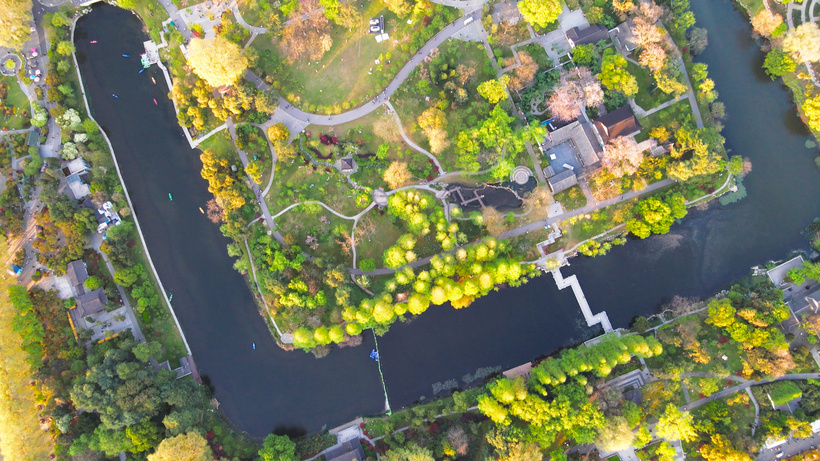 4k航拍南京玄武湖瞻园mp4