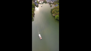 竖拍竖屏航拍桂林木龙湖公园小船桂林风景区视频素材