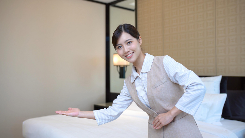 4k酒店服务员请进手势动作