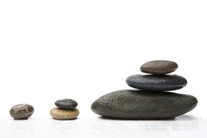 石头stone的名词复数宝石矿石膀胱或肾脏中的结石