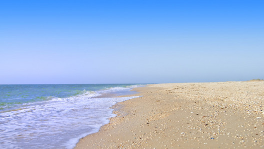 宁静的大海，夏日的风景