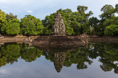 杭尼克 Pean 佛教寺庙，柬埔寨的废墟