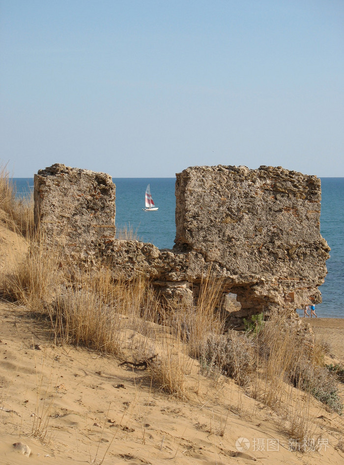 墙屏障隔阂壁垒