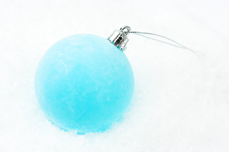 冰霜的蓝泡泡