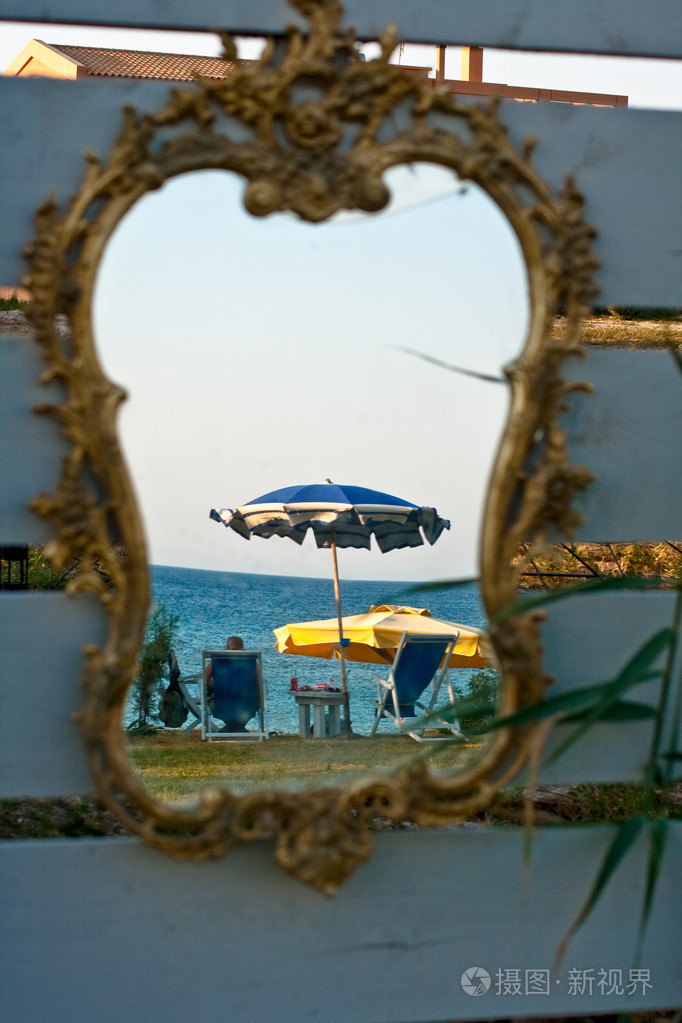 镜子反光镜真实的写照反映借鉴榜样