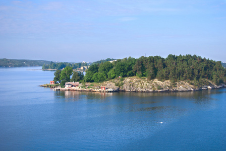 斯德哥尔摩群岛荒凉的小岛图片