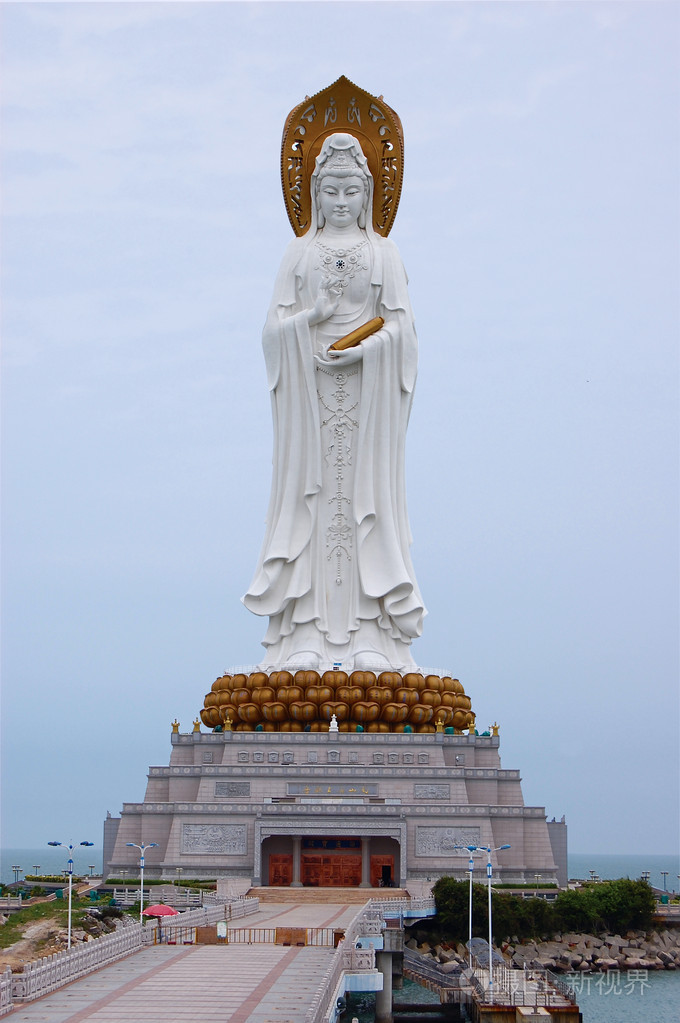 108 米南山观音雕像