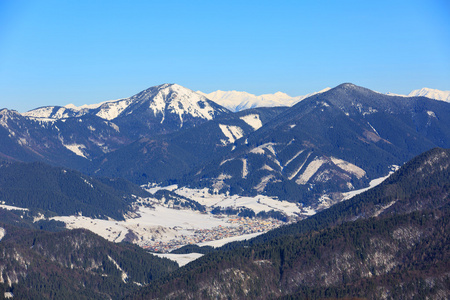 冬季场景在斯洛伐克